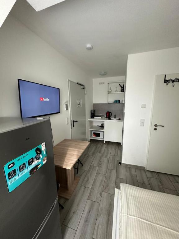 Modern Living Studio Kueche Netflix Inklusive Top Lage Нюрнберг Екстериор снимка